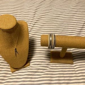 3/$30!! Jewellery holders x2 - bracelet and necklace